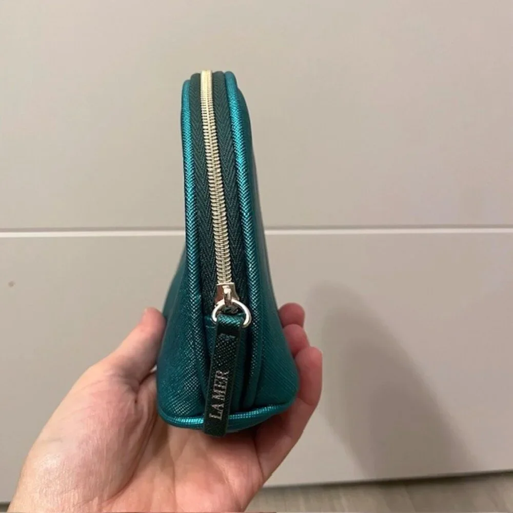 NEW La Mer Metallic Green Zippered Makeup Cosmetic Bag Travel